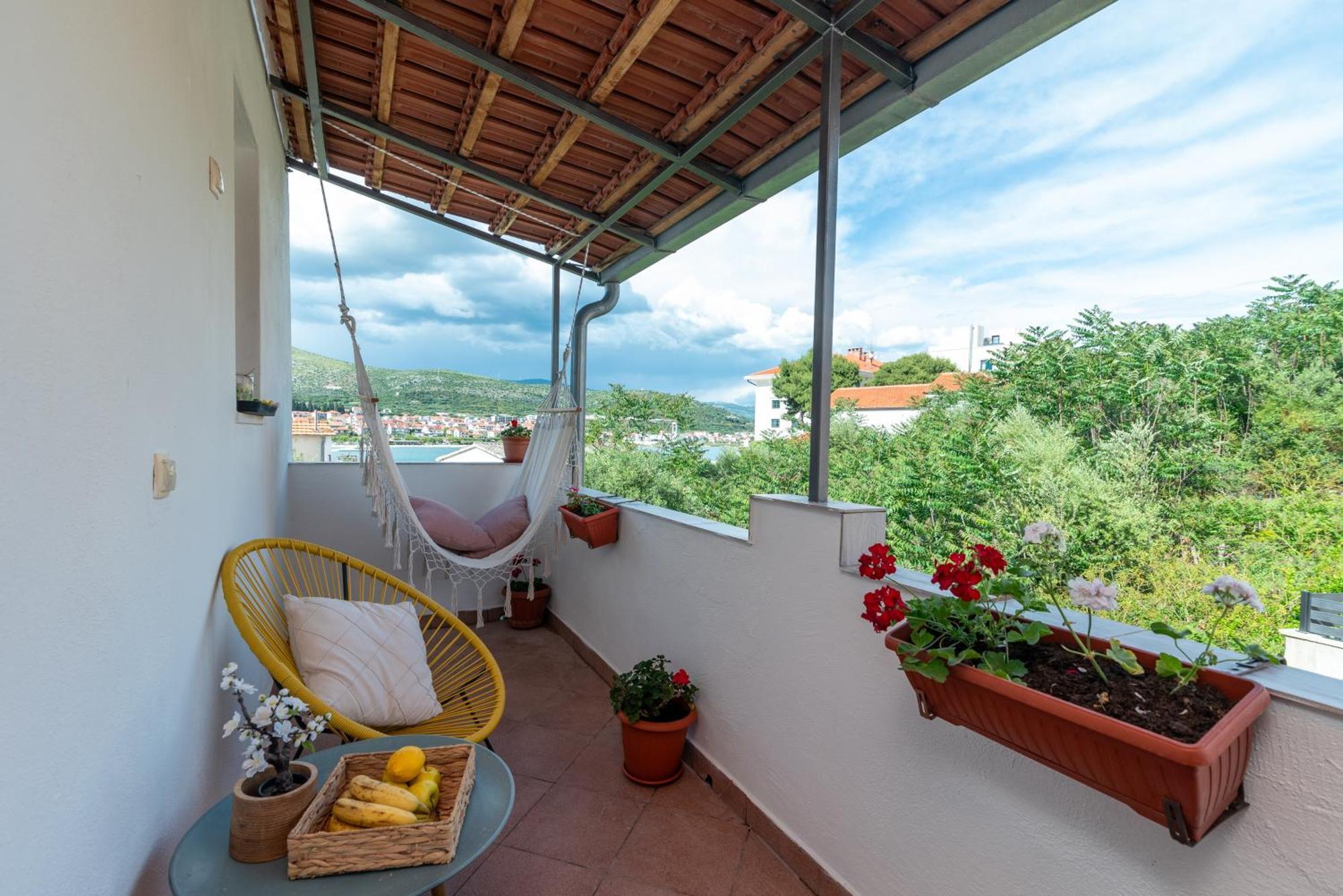 Studio Apartment Coce Трогир Экстерьер фото