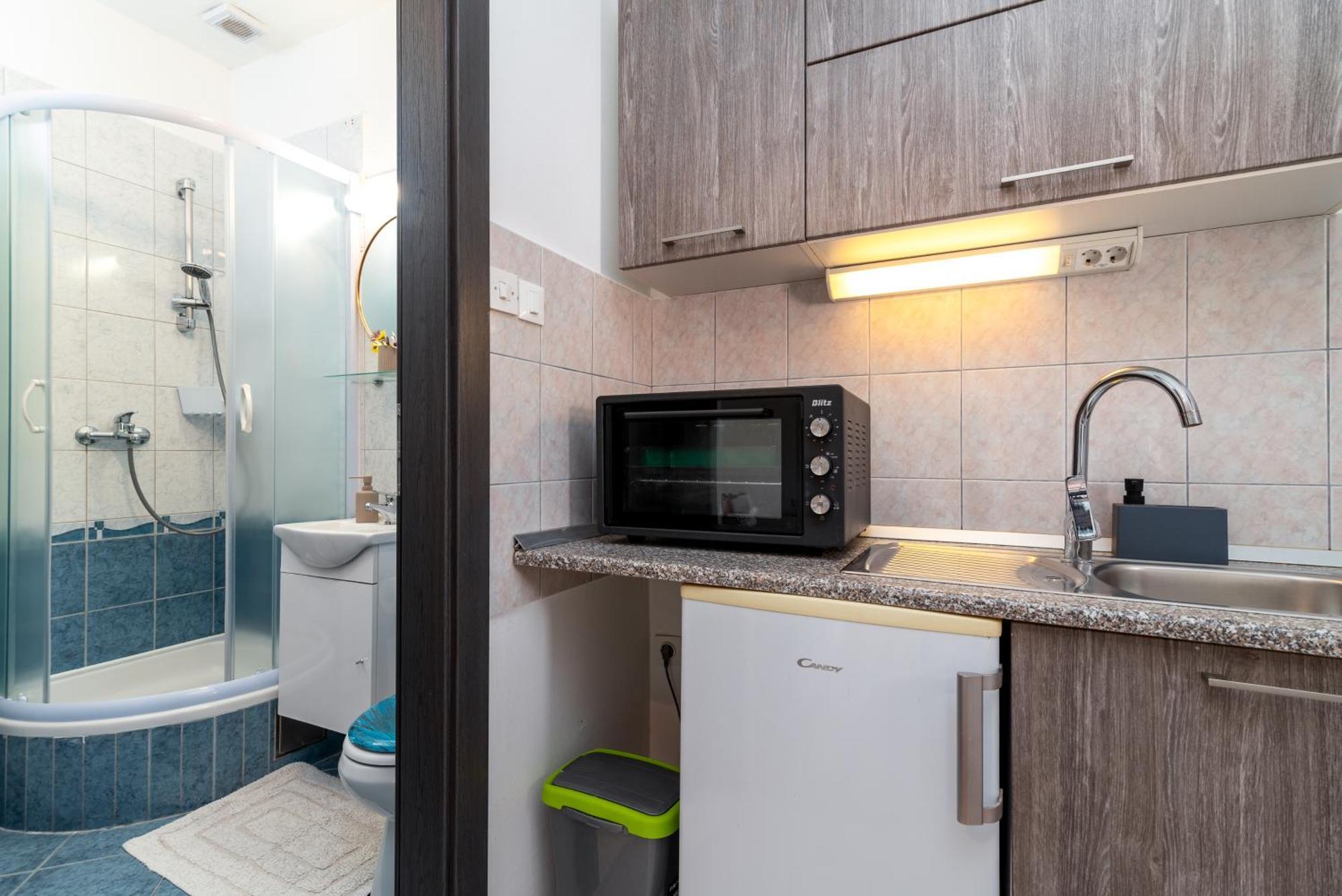 Studio Apartment Coce Трогир Экстерьер фото