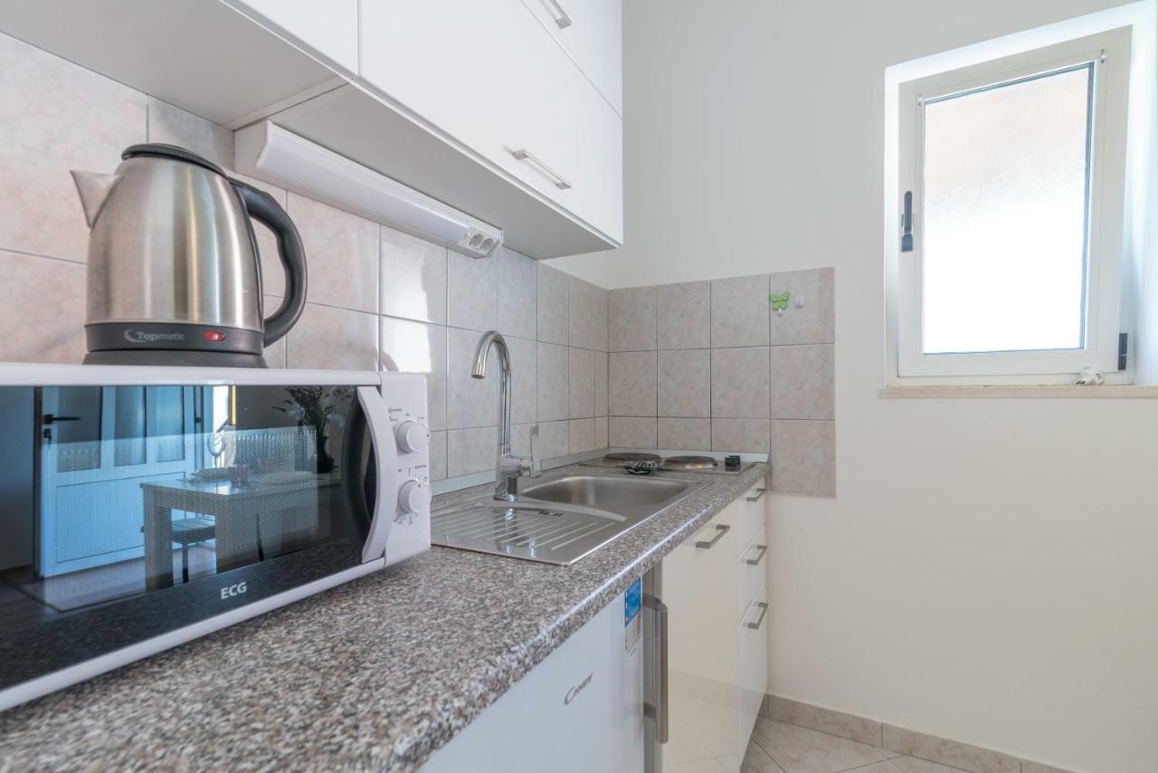 Studio Apartment Coce Трогир Экстерьер фото