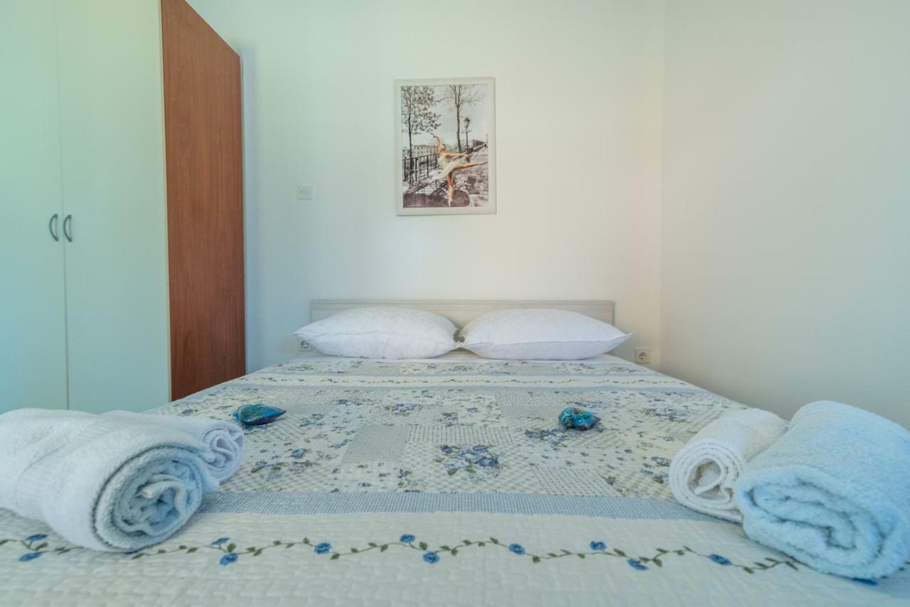 Studio Apartment Coce Трогир Экстерьер фото